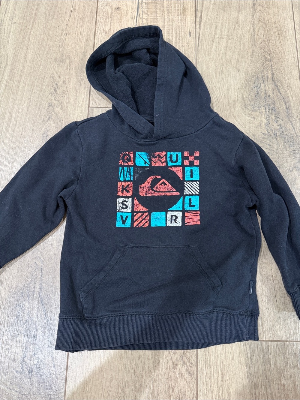 Quiksilver Kids Black Hooded Pullover with Blue & Red Graphic 4t